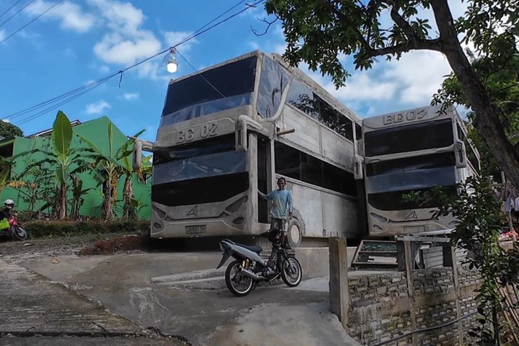 Viral Rumah Bentuk Bus di Wonogiri: Terinspirasi dari Agra Mas Double Decker
