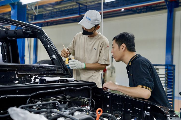 Perakitan Kendaraan BAIC di Indonesia Dimulai di Purwakarta