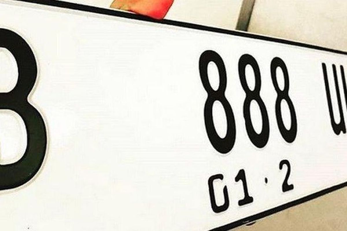 Lexus, Lexus Dedi Mulyadi Pakai Pelat Nomor Cantik D 901 DM, Segini Biayanya