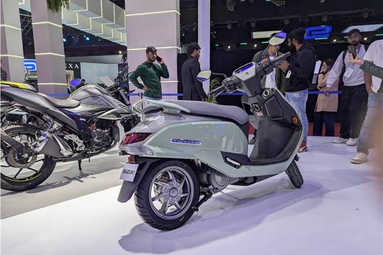 Menanti Kehadiran Motor Listrik Suzuki e-Access di Indonesia