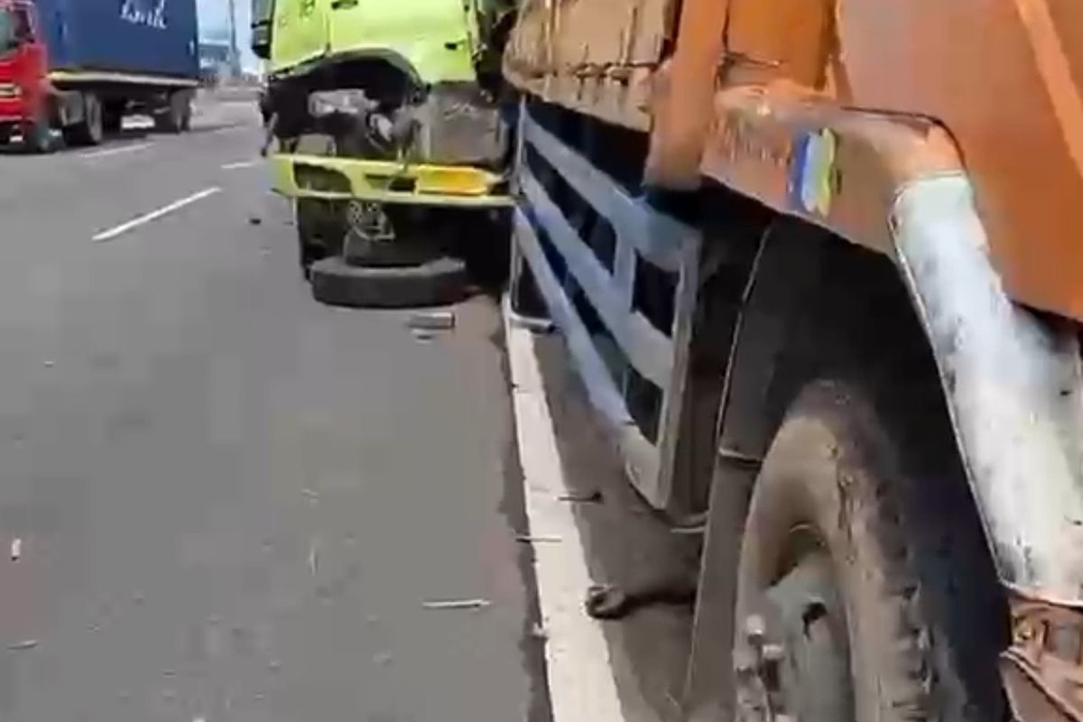 Belajar dari Kecelakaan di JORR, Begini Cara Ganti Ban di Bahu Jalan