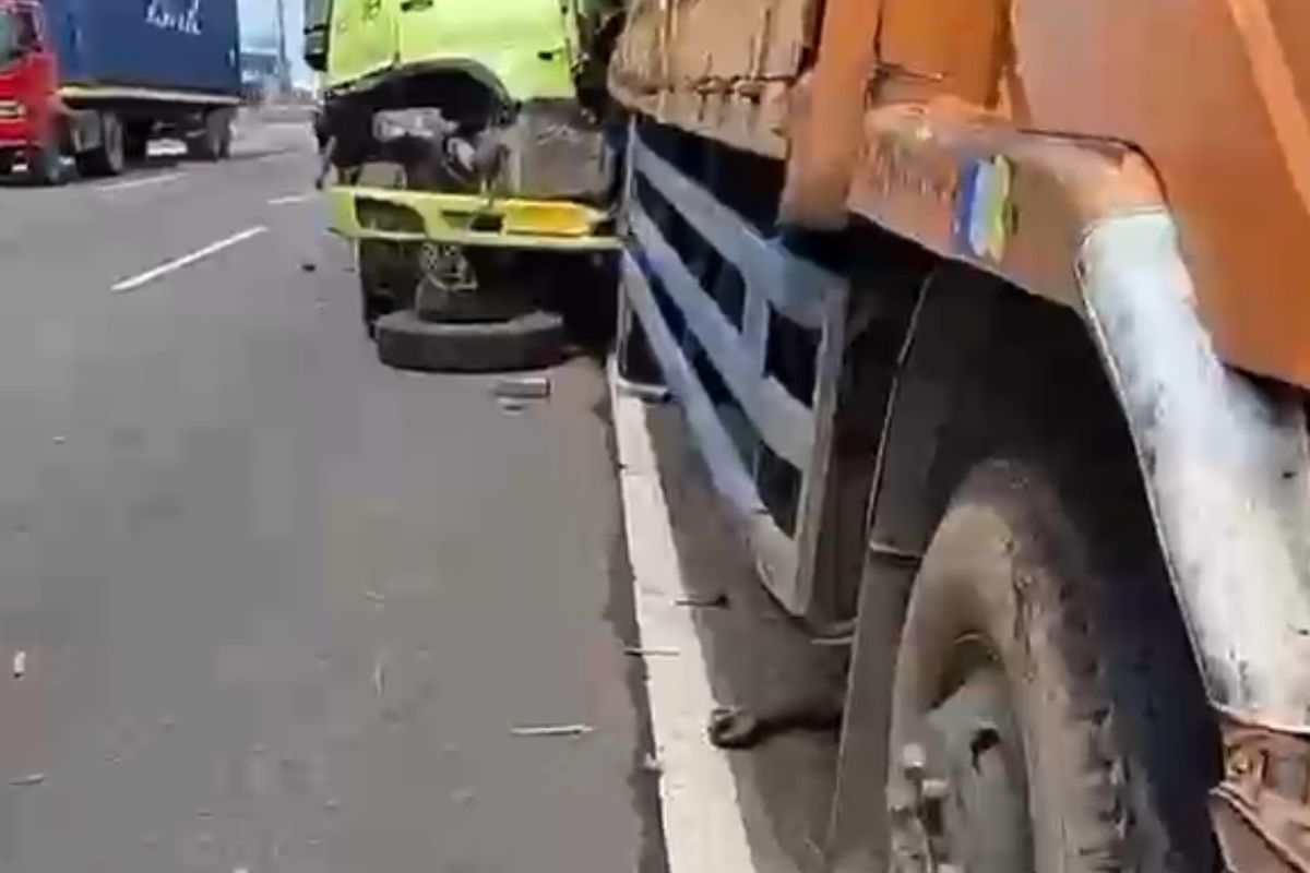 Belajar dari Kecelakaan di JORR, Begini Cara Ganti Ban di Bahu Jalan