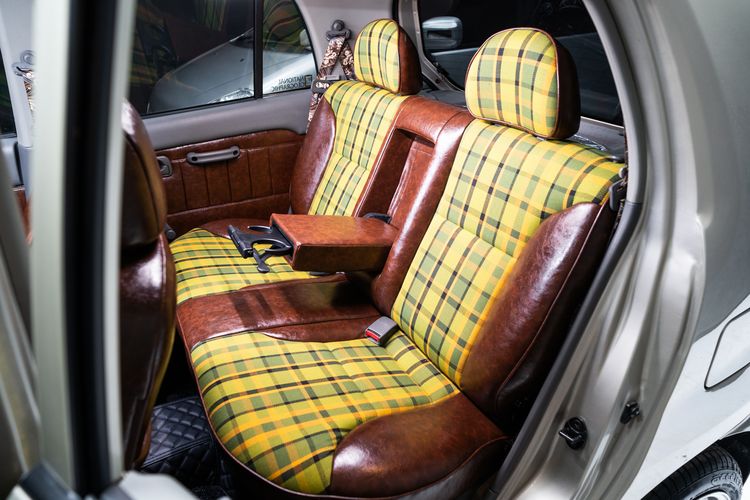 Jok Fabric vs Kulit, Mana Lebih Nyaman untuk Iklim di Indonesia?