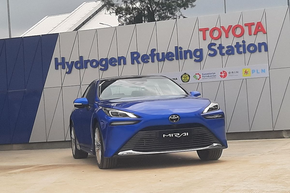 Masalah Harga, Pengisian Mobil Hidrogen Sulit Bersaing dengan BBM