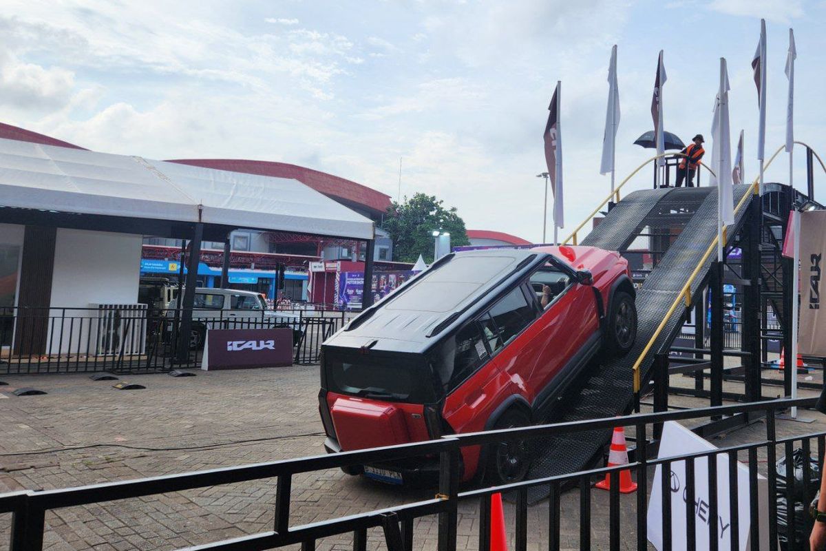 Rasakan Ketegangan di IIMS 2026, Lintasan Ekstrem untuk Chery J6