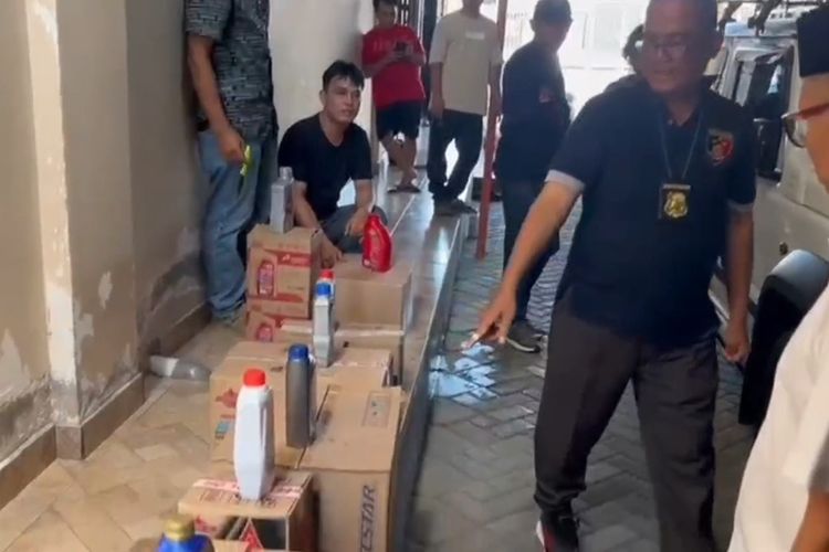 Hati-Hati, Banyak Oli Palsu Beredar di Pasaran
