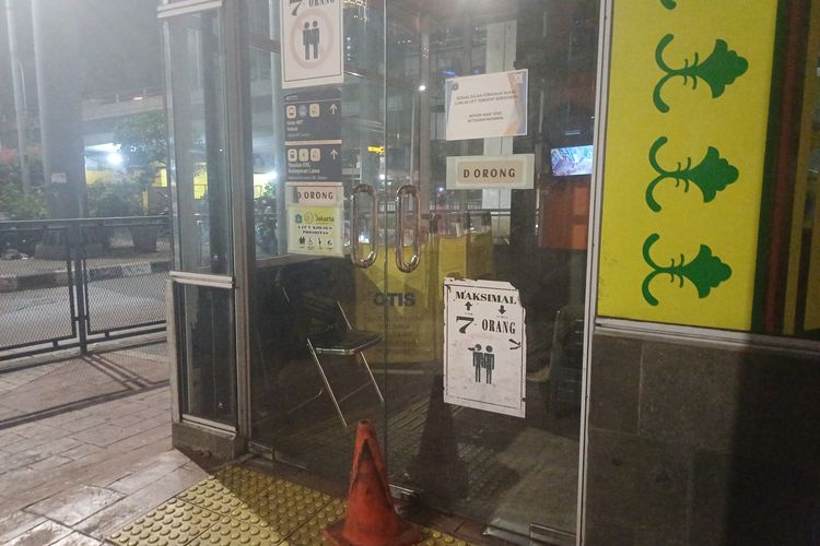 Imbas Abu Vulkanik, Transjakarta Sesuaikan Fasilitas Halte