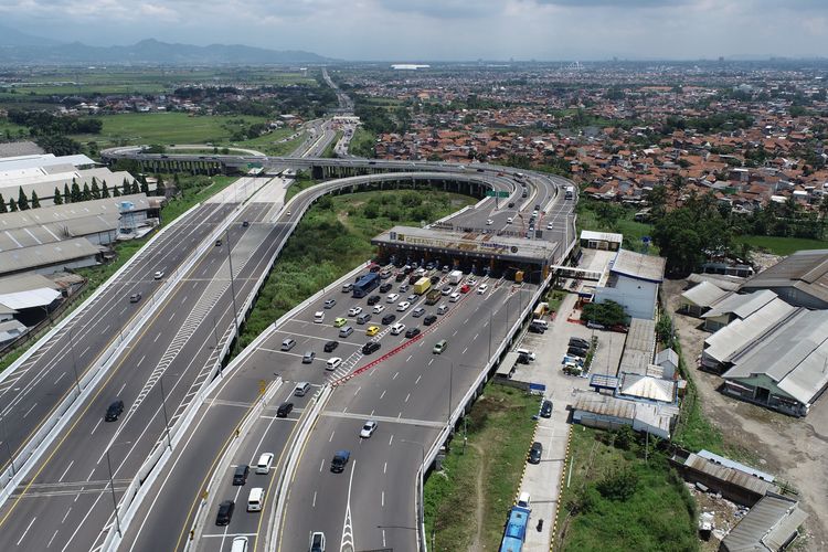 Ratusan Ribu Kendaraan Sudah kembali ke Jabodetabek Usai Libur Panjang