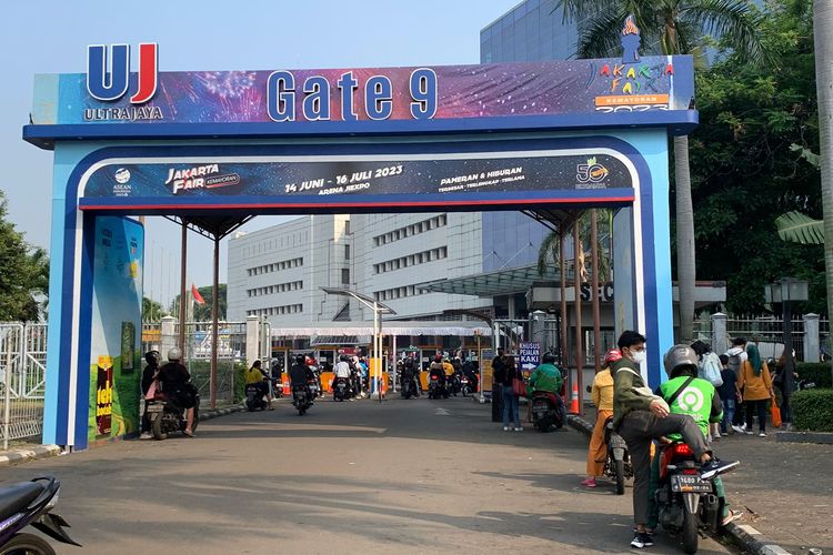 PRJ Dibuka Hari Ini, Cek Rute Transjakarta Menuju Pekan Raya Jakarta