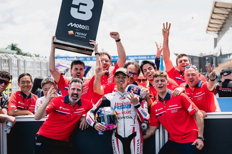 Hasil Practice Moto3 &amp; Moto2: Mario Aji Lolos Q2, Veda Masuk Sesi Q1