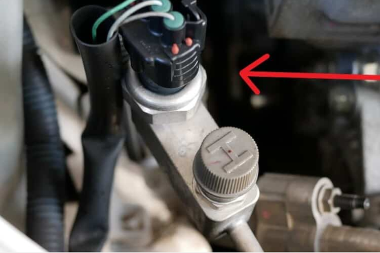Refrigeran AC Mobil Berkurang, Pertanda Ada Kebocoran