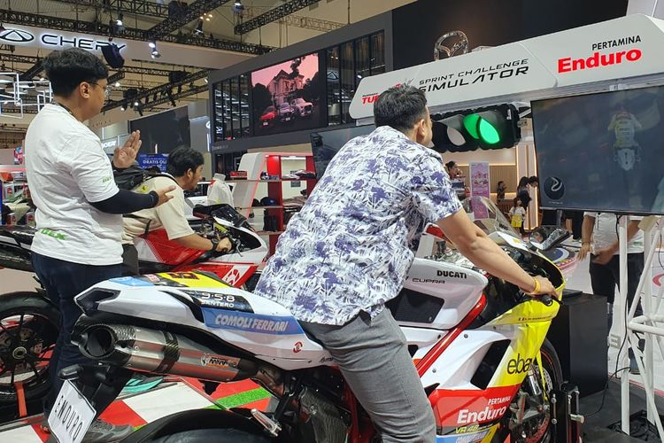 Inovasi Pelumas Pertamina Fastron di GIIAS 2025