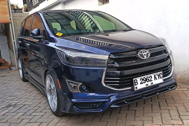 Kijang Innova Reborn Disulap Jadi Clean Racing, Habis Rp 100 Jutaan