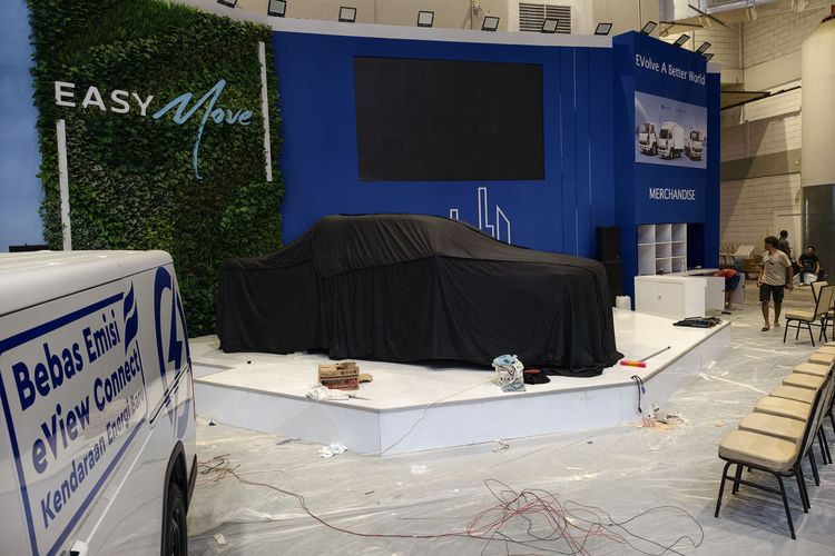 Foton Siapkan Blind Van Listrik dan Double Cabin