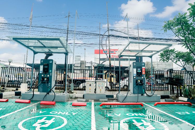 Gerak Cepat, Lepas Resmikan Diler Ketiga di Bekasi