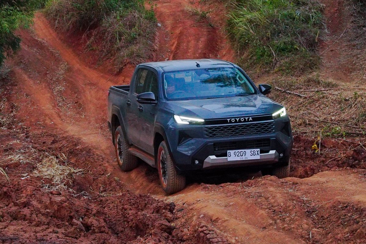 Toyota Klaim Hilux Kuasai 70 Persen Pasar Pikap 4x4 di Indonesia