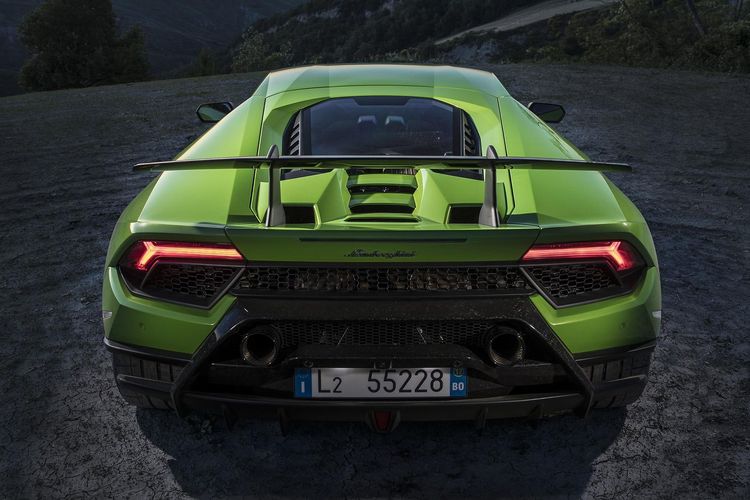 Fitur Keamanan Lamborghini Huracán Performante, Mobil Diogo Jota