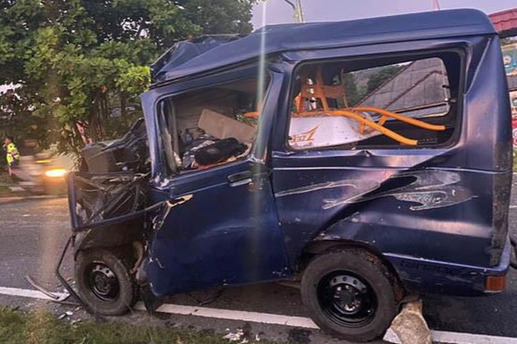 Crumple Zone: Mengapa Mobil Modern Mudah Ringsek?