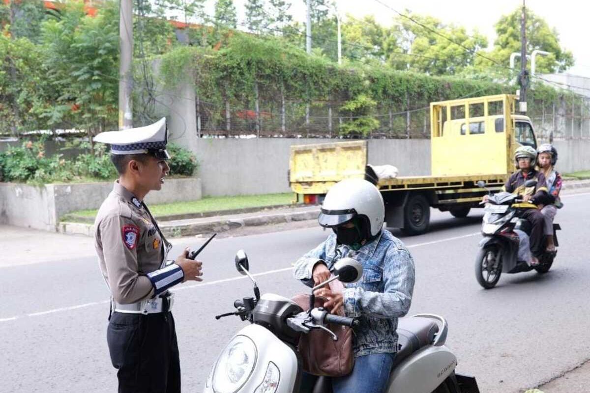 Apa yang Terjadi jika Penunggak Pajak Kendaraan Tak Mampu Bayar Saat Terjaring Razia?