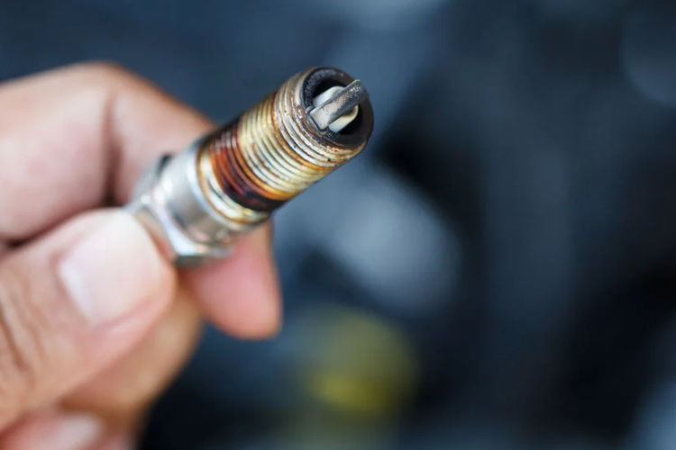 Faktor yang Bikin Busi Motor Cepat Mati, BBM Tak Berkualitas?