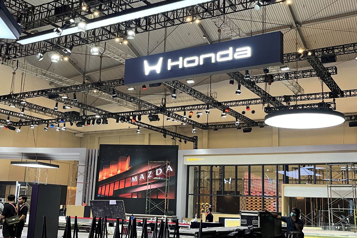 Melihat Logo Baru Honda di GIIAS 2026