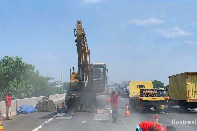 Tol JORR Macet karena Perbaikan, Ini Penjelasan Jasa Marga
