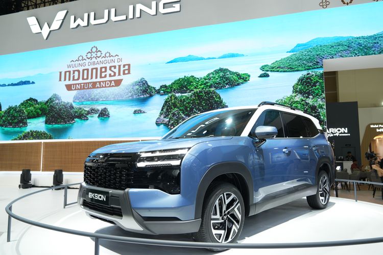 Darion dan Eksion Jagoan Wuling di IIMS 2026