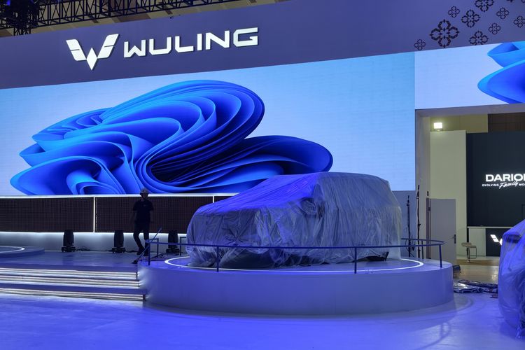 Wuling Eksion Siap Meluncur di IIMS 2026, Sudah Naik ke Panggung