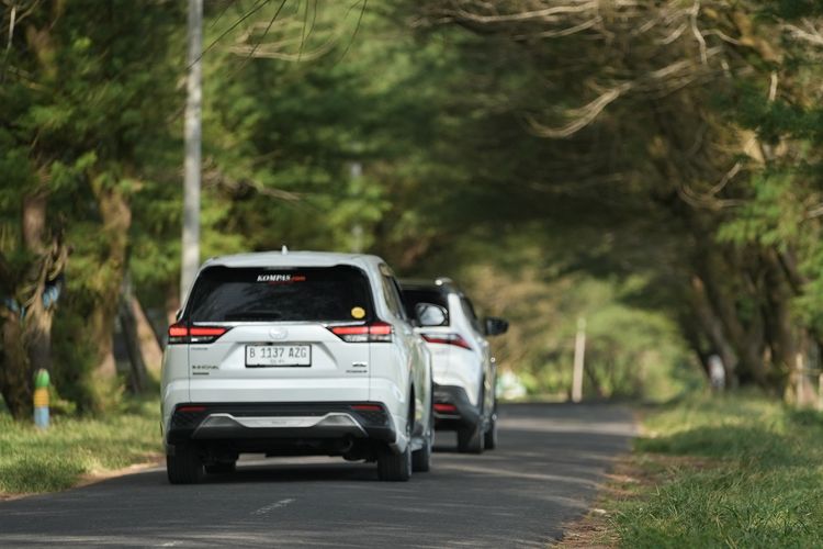 Estimasi Biaya Jakarta–Yogyakarta Pakai Innova Zenix Hybrid