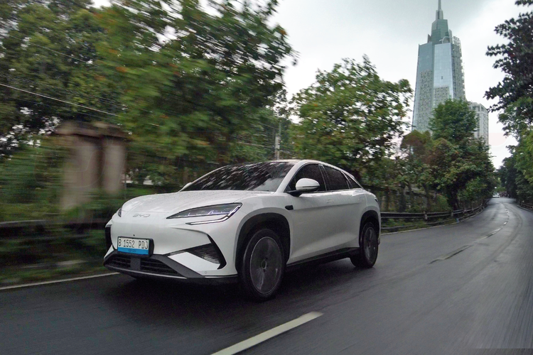 Kenyamanan dan Kekedapan Kabin BYD Sealion 7 Performance