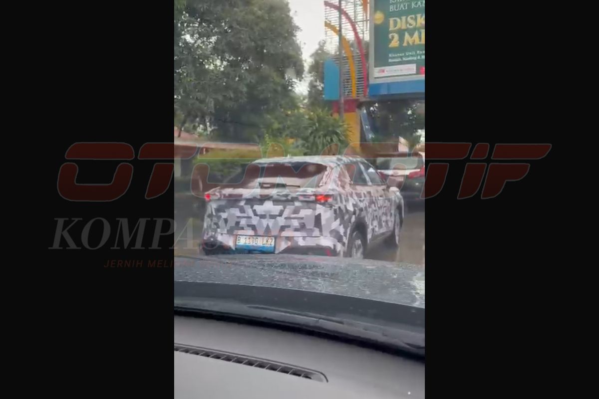Bocoran Tampilan Chery E5 yang Tertangkap Kamera