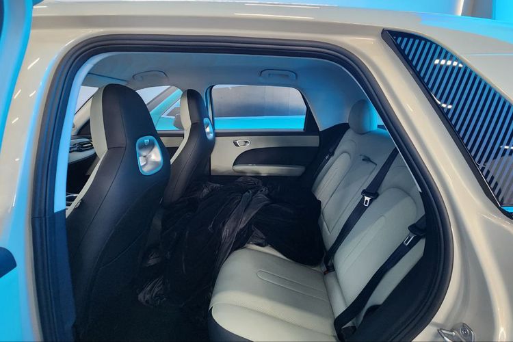 Chery QQ Terlahir Kembali: jadi Listrik Futuristik