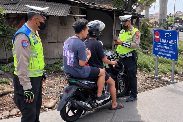Ditlantas Polda Metro Jaya Perkuat Pengawasan Lawan Arus di Sejumlah Titik