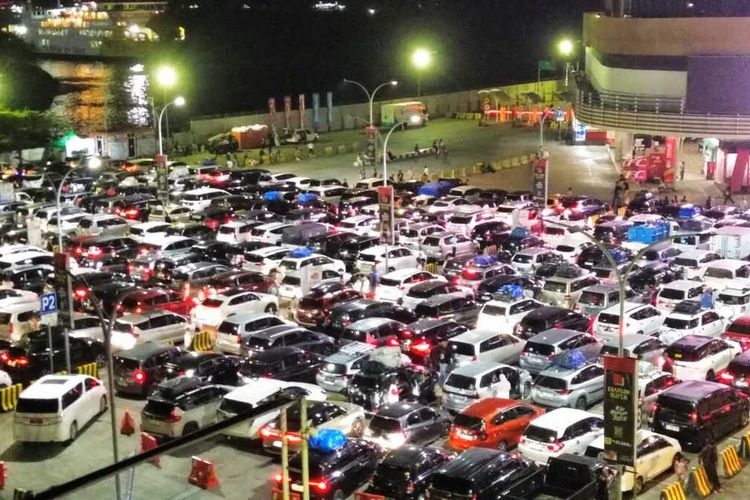 Gerbang Tol Tambahan Dibuka di GT Merak untuk Pemudik