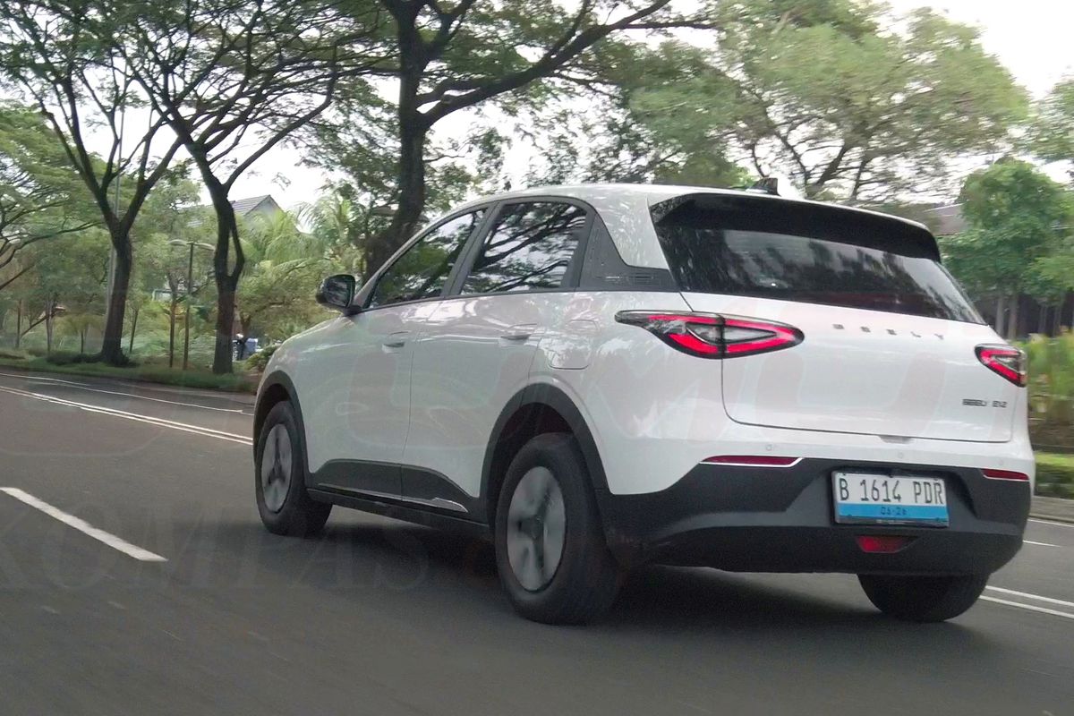 Geely, Harga Rp 200 Jutaan, Begini Rasanya Geely EX2 Pro (Video)