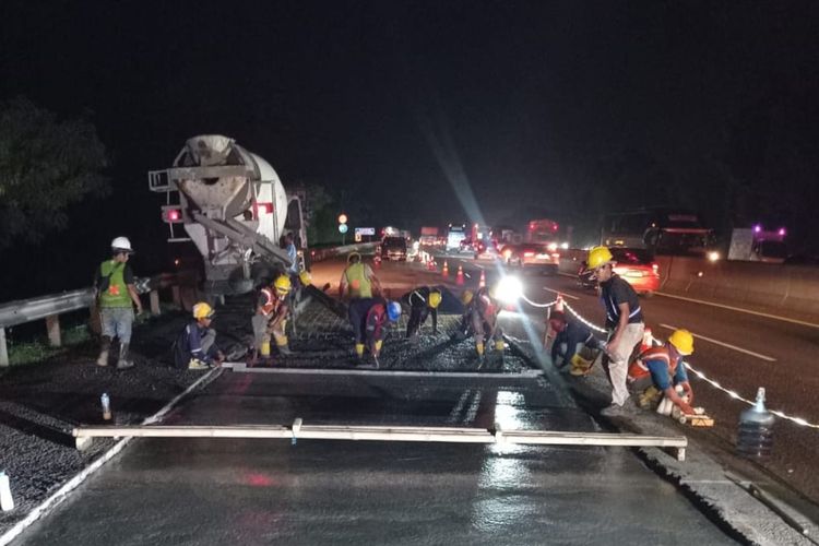 Hati-hati, Banyak Pekerjaan Jalan di Tol Cipularang dan Padaleunyi