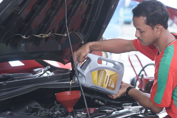 Mobil Sering Terjebak Macet di Kota? Ini Perawatan yang Wajib Dilakukan