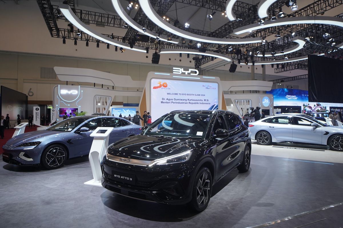 Daftar 10 Merek Otomotif Paling Inovatif Tahun 2025