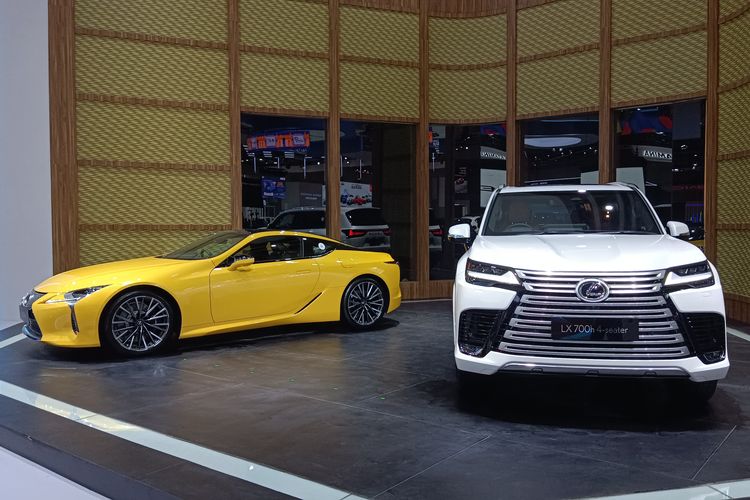 Lexus Kini 100 Persen Hadir dengan Opsi Elektrifikasi di Indonesia