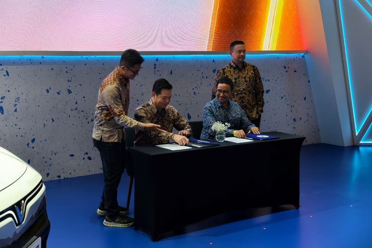 VinFast Gandeng Bank Danamon Sediakan Pembiayaan Diler EV