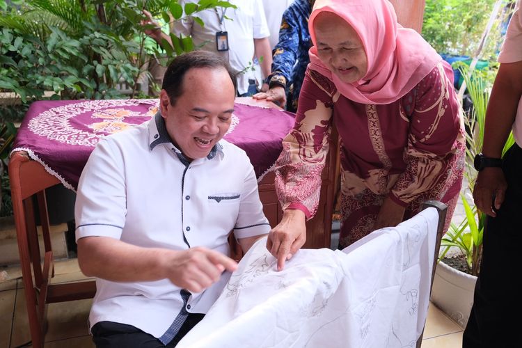 ACC Resmikan Kampung Berseri Astra Gedang Selirang