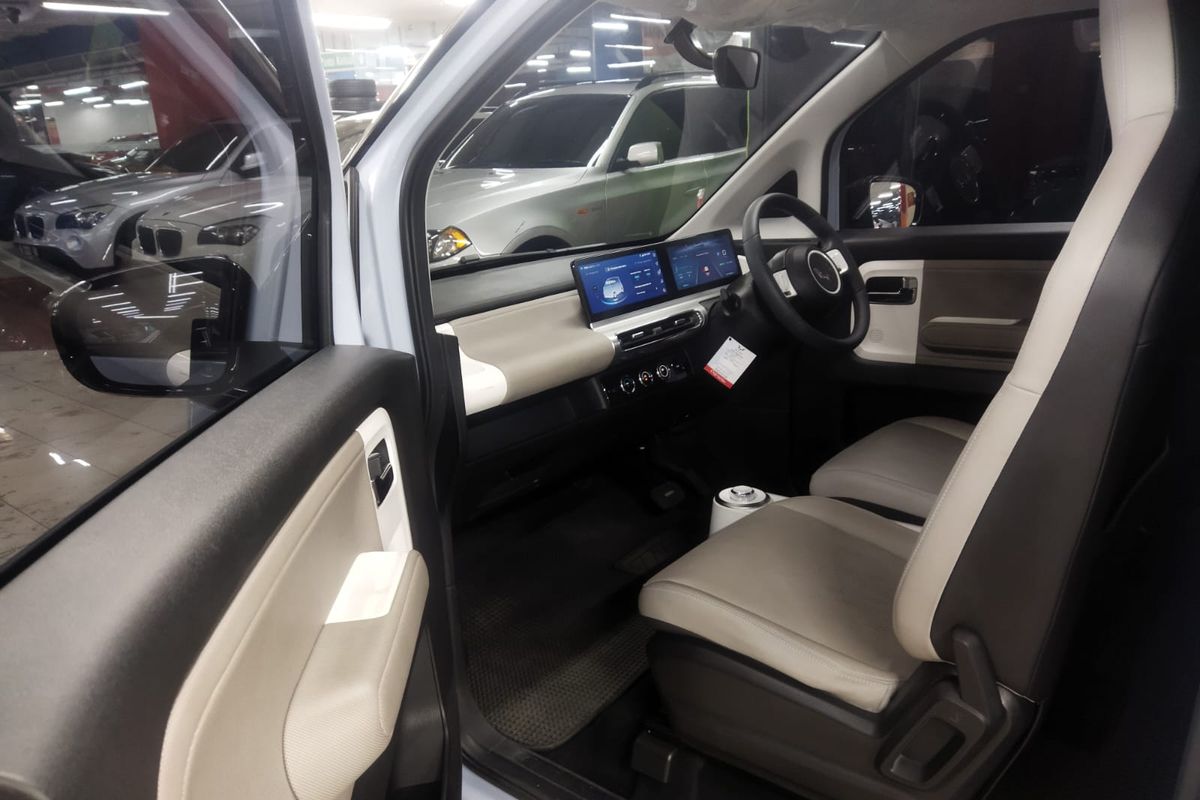 Peminat Lelang Mobil Listrik Masih Minim