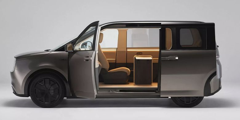 Sharp Luncurkan Mobil Listrik LDK+ Bersama Foxconn