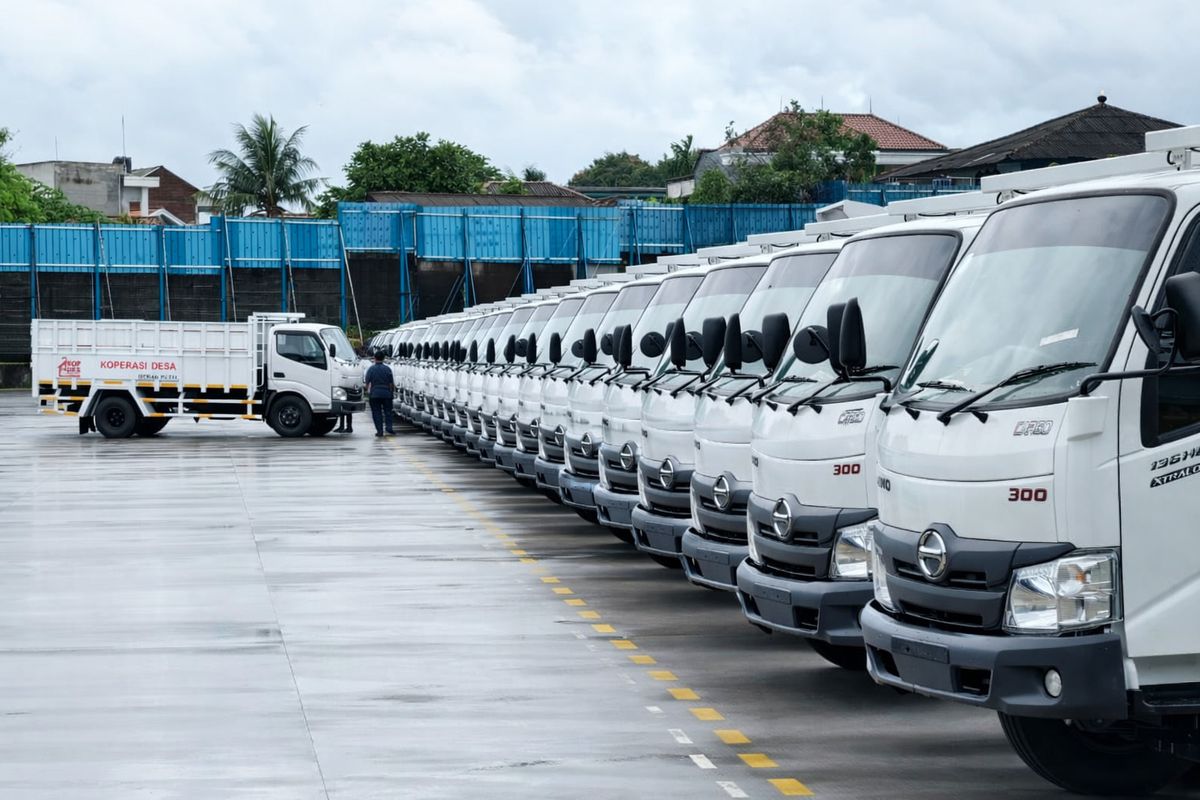Hino Suplai 10.000 Truk Dutro untuk Kopdes Merah Putih