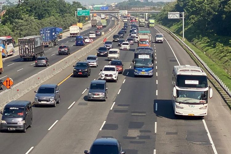 Bahu Jalan Tol Bukan Tempat Aman untuk Berhenti