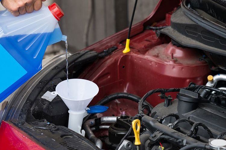 Perawatan Sistem Pendinginan untuk Mobil Tahan Panas