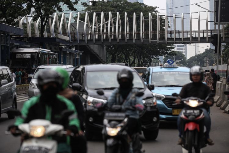 Prediksi Puncak Arus Mudik Nataru 2025/26 pada 20 dan 24 Desember 2025