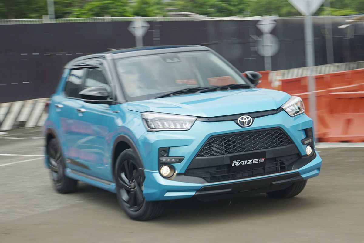 Harga Pertamax Turbo Naik, Isi Full Tank Toyota Raize Tembus Segini
