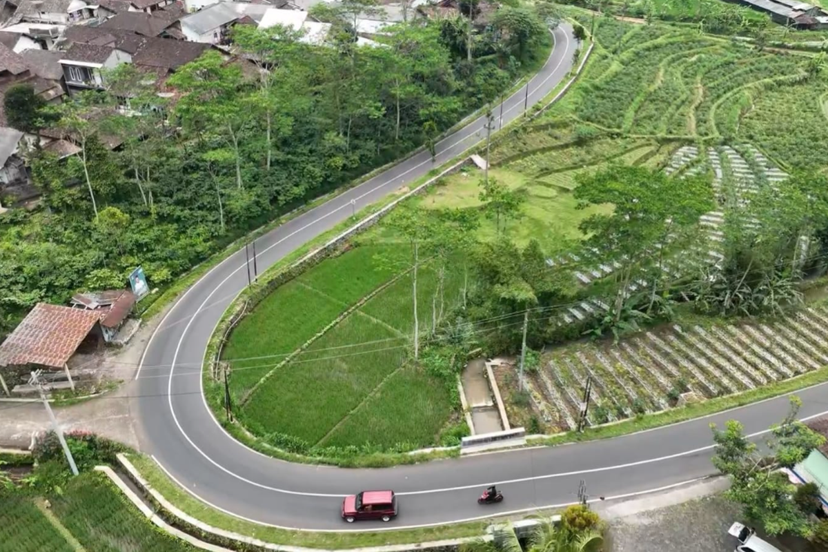 Mobil Manual vs Matik di Turunan Curam