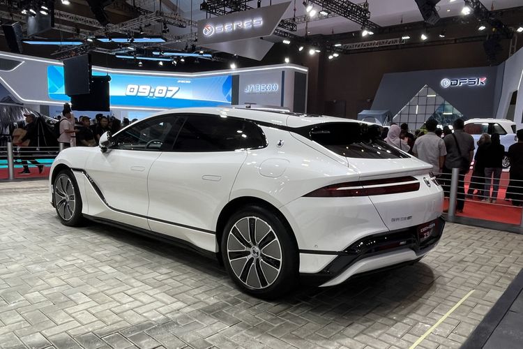 Denza Z9GT Meluncur di Malaysia, Segini Harganya